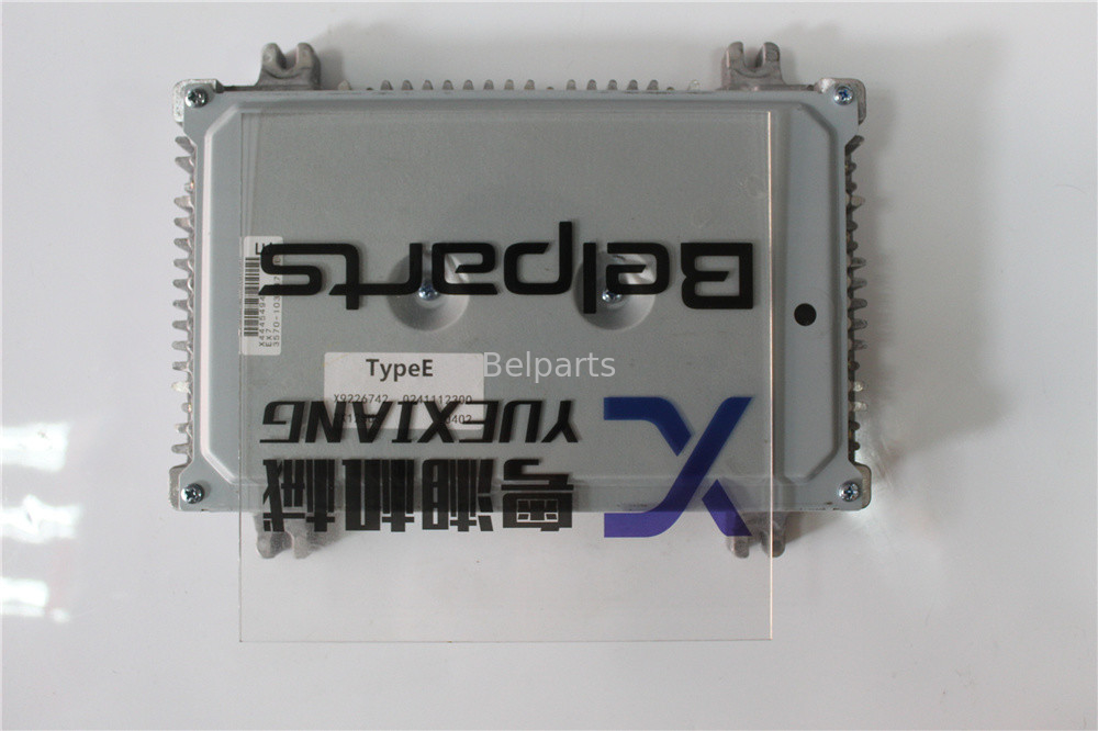 벨 부품 ZX125US-1 Zx110-3 히타치 발굴기용 컴퓨터 보드 Ecu 9276190