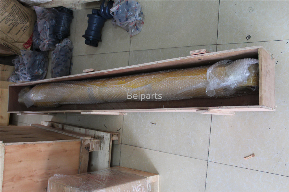벨 부품 발굴기 수압 팔 실린더 Assy 31N4-50130 현대 R140LC-7