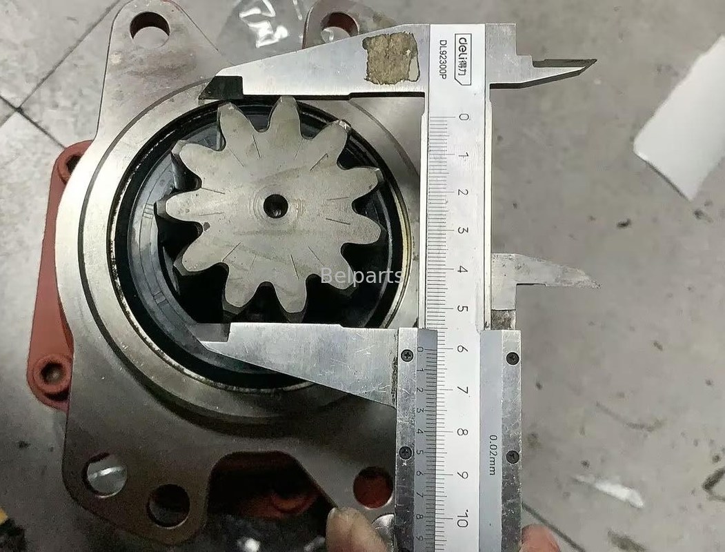 PCR-1B-05A-P-9297B 나치 스윙 모터, XCMG XE15 JCB 19C-1 CASE CX17 KOBELCO SK17SR 굴삭기 부품 유압 회전 모터 장치