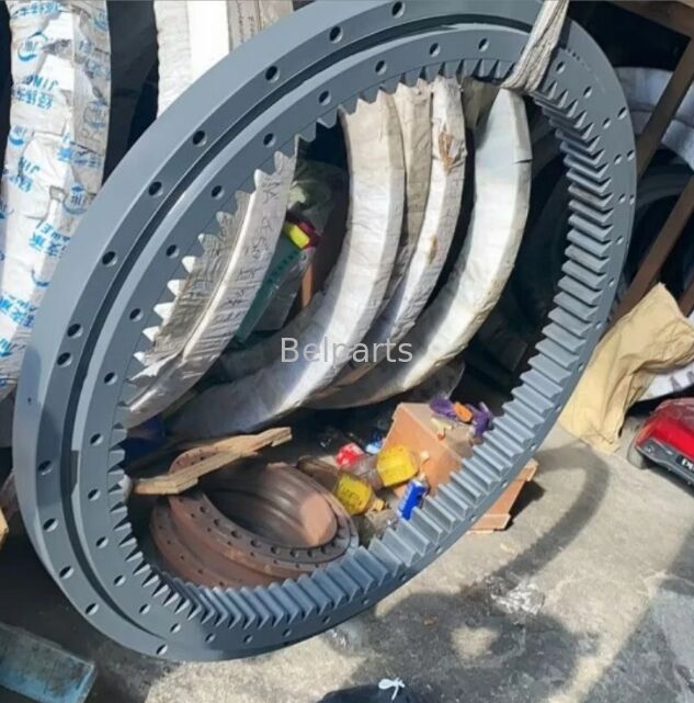 E135 뉴 홀랜드 굴삭기 부품 Y40F00006F3 선회 베어링