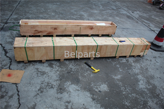 벨 부품 발굴기 부품 EC300 수압 팔 실린더 Assy 볼보 14567071